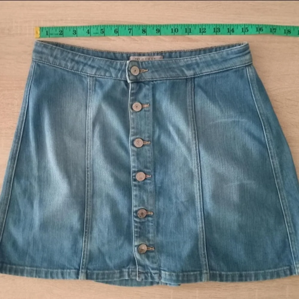 Guess Mini Denim Button-Up Skirt A-Line Y2K Size 29'' Jean Skirt Campus Summer - Picture 7 of 8
